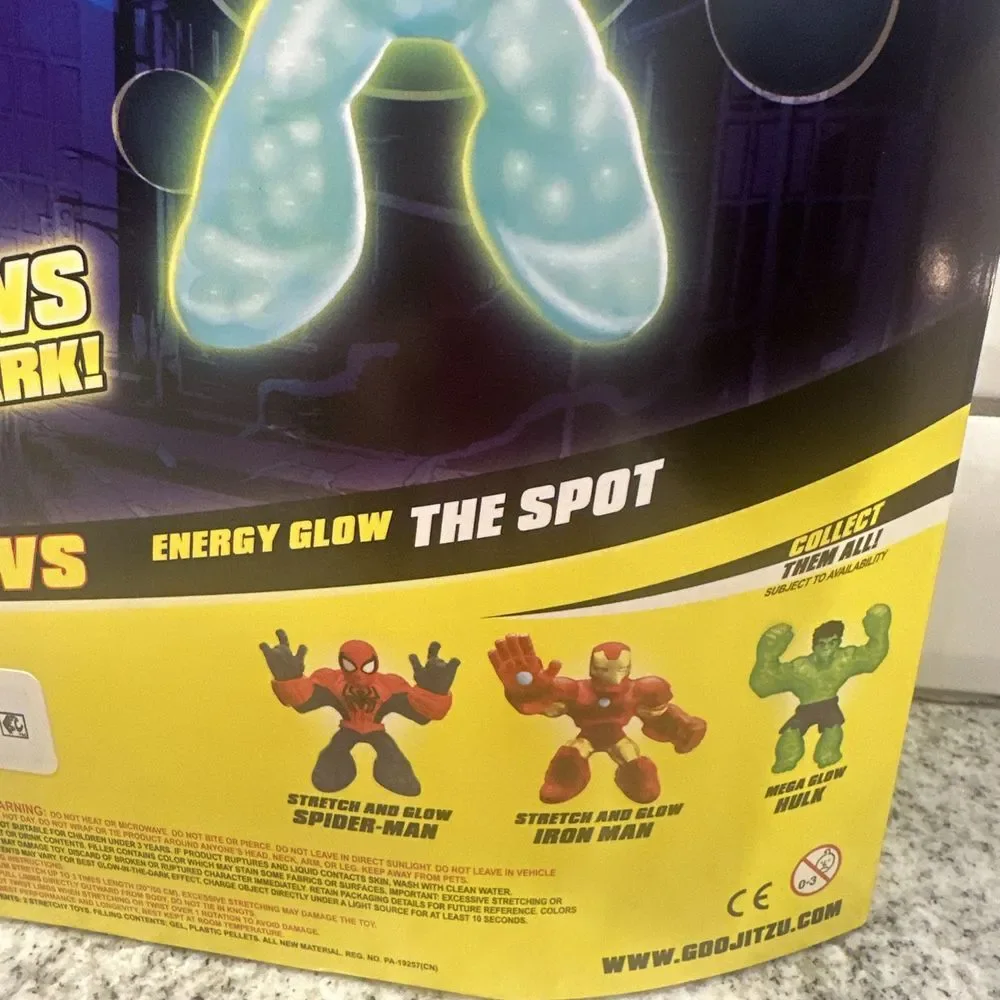 Heroes of Goo Jit Zu Marvel Glow Surge Spider-Verse Super Collider Pack New Toy‎
